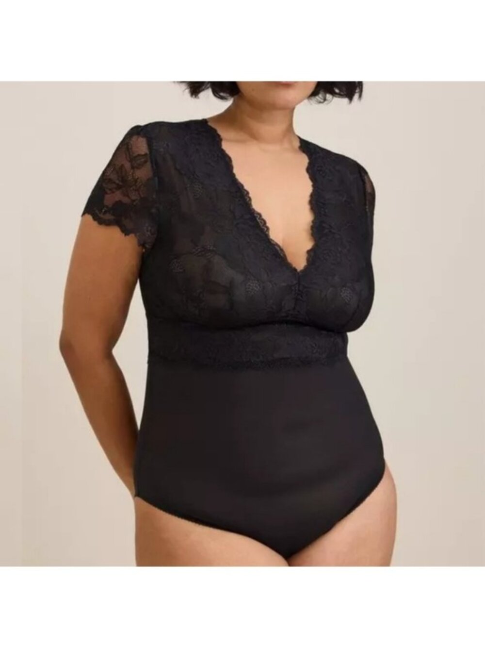 NWT - Torrid Floral Lace Short Sleeve Bodysuit